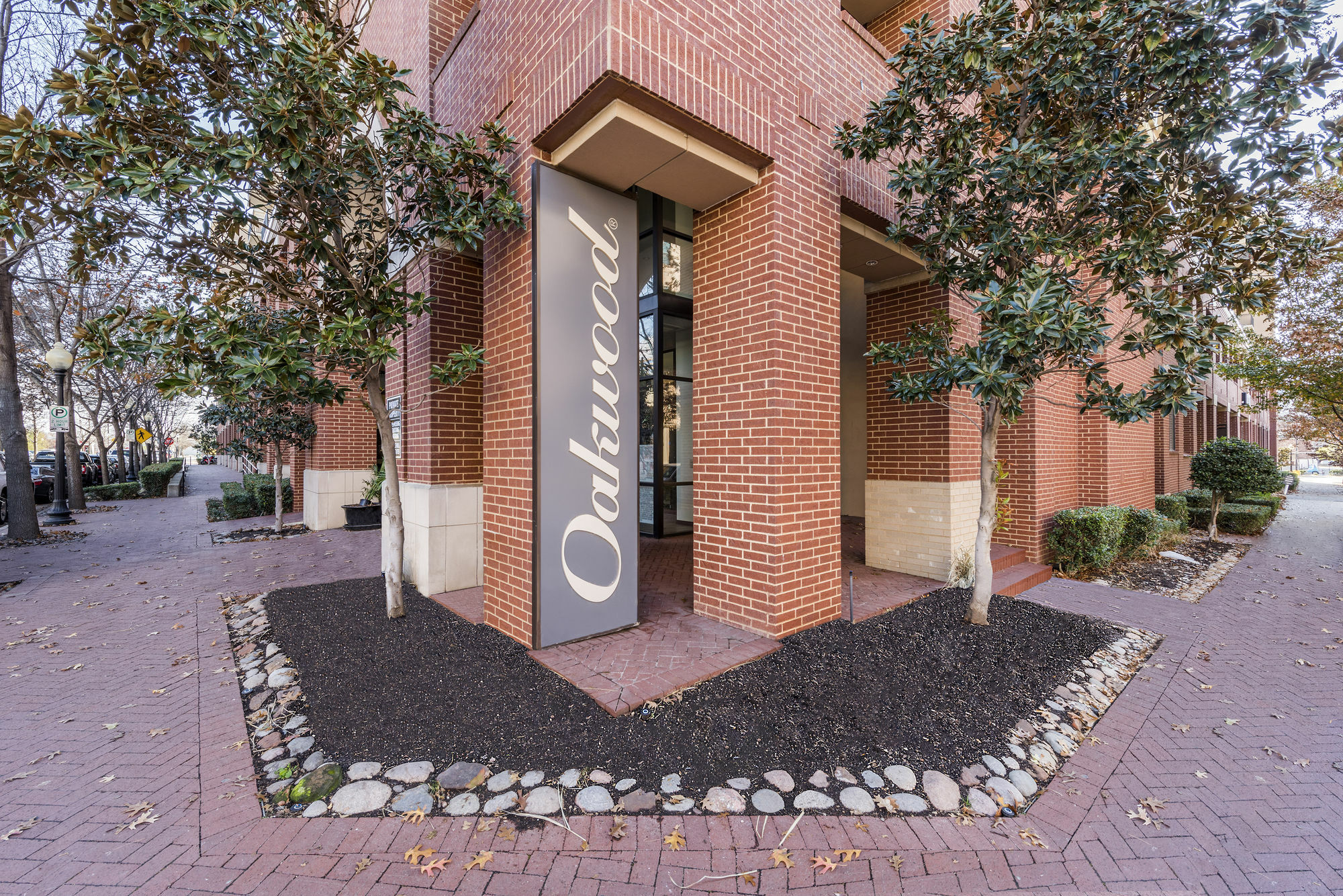 Oakwood Dallas Uptown Apartment Exterior photo